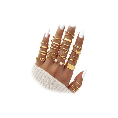 Dollcini 33 Részes Ékszerszett – Elegáns Fülbevalók és Gyűrűk