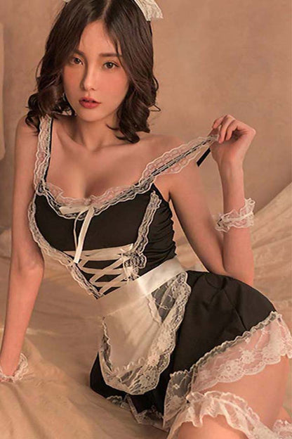 Dollcini Szexi Csipke Fehérnemű – Elegáns és Kényelmes Női Hálóruha