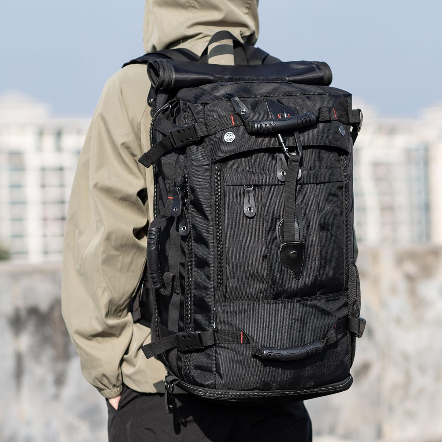 Dollcini Férfi Utazó Hátizsák – Nagy Kapacitású, Vízálló, USB-Porttal